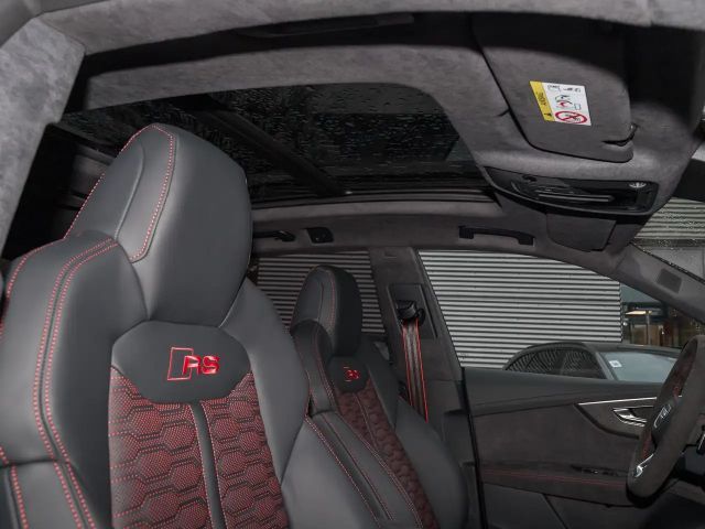 Audi RS Q8 Quattro