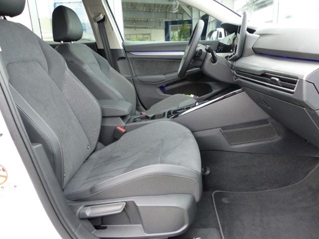 Volkswagen Golf 2.0 TDI DSG Variant