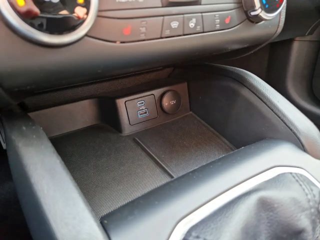 Ford Focus Cool & Connect EcoBoost Wagon