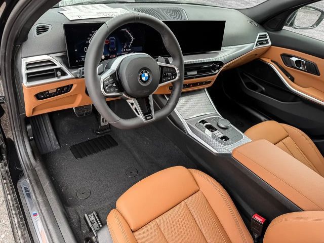 BMW 320 320i M-Sport Sedan