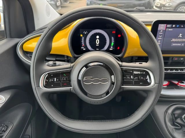 Fiat 500 Torino+CARPLAY+LED+KLIMAAUTO+TEMPOMAT+ALU+PDC+