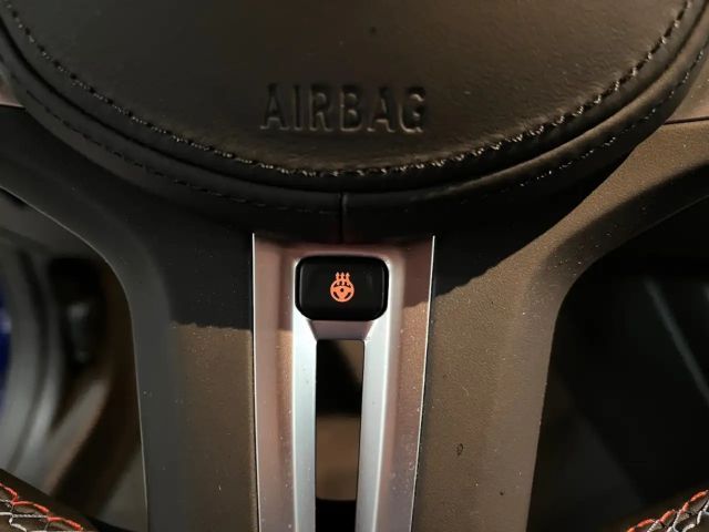 BMW M4 Cabrio Competition xDrive