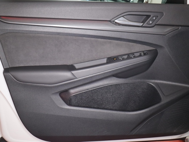 Volkswagen Golf 2.0 TSI DSG Style