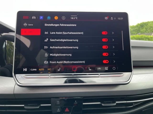 Volkswagen Golf DSG Golf VIII Life Variant