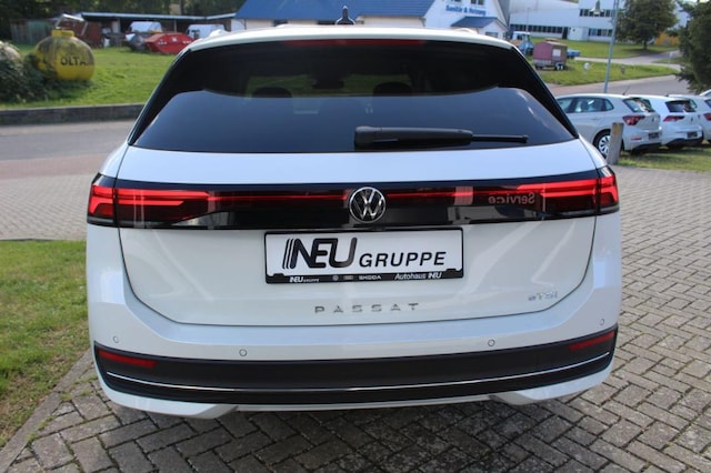 Volkswagen Passat 1.5 eTSI DSG Variant