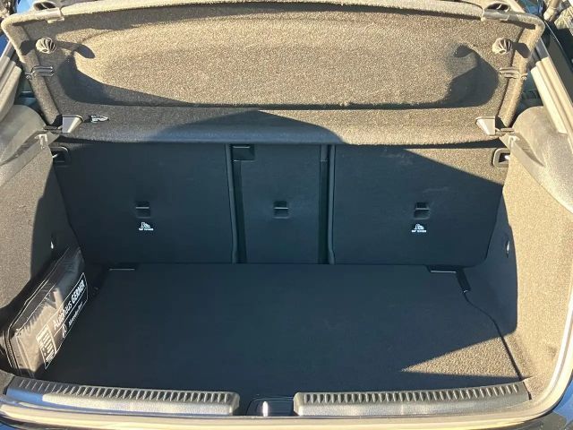 Mercedes-Benz A 180 AMG Line Hatchback