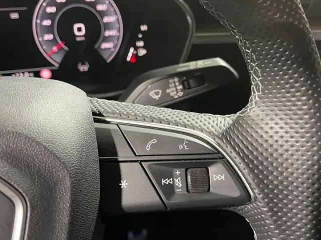 Audi Q3 Quattro S-Line S-Tronic