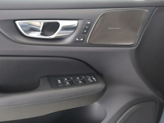 Volvo V60 Cross Country AWD Ultimate