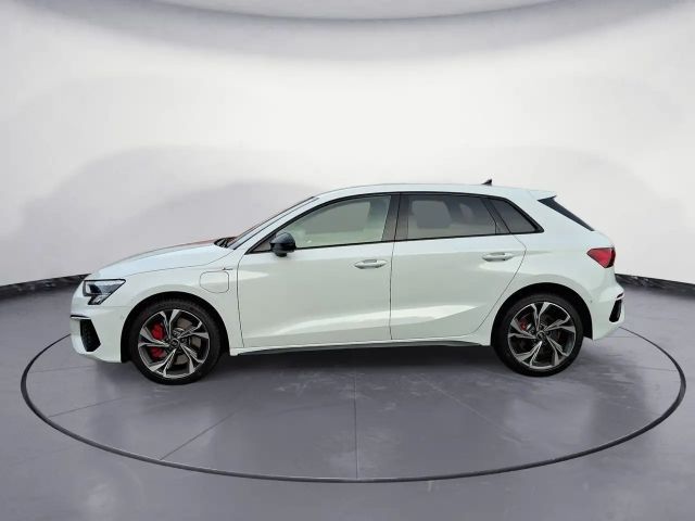 Audi A3 35 TFSI S-Line Sedan Sportback