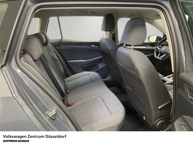 Volkswagen Golf 1.5 eTSI DSG Life Variant