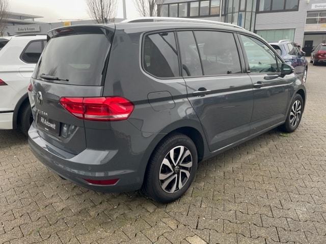 Volkswagen Touran 1.5 TSI DSG