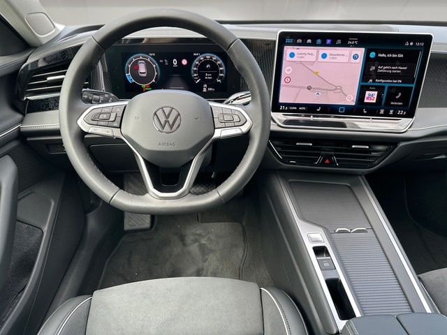 Volkswagen Passat 1.5 eTSI Business DSG