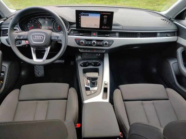 Audi A4 35 TFSI Ambiente S-Tronic