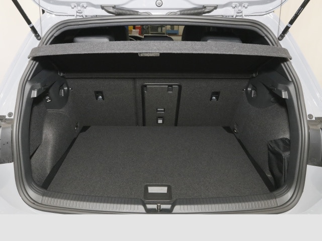 Volkswagen Golf 1.5 eTSI Golf VIII