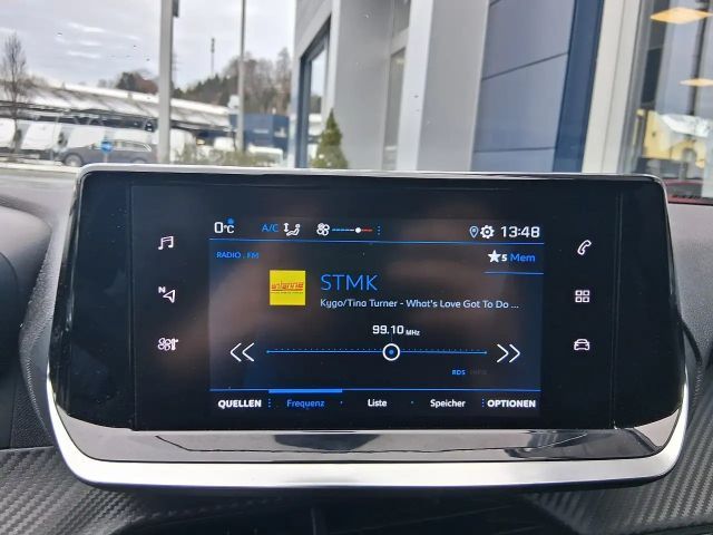 Peugeot 208 PureTech Style