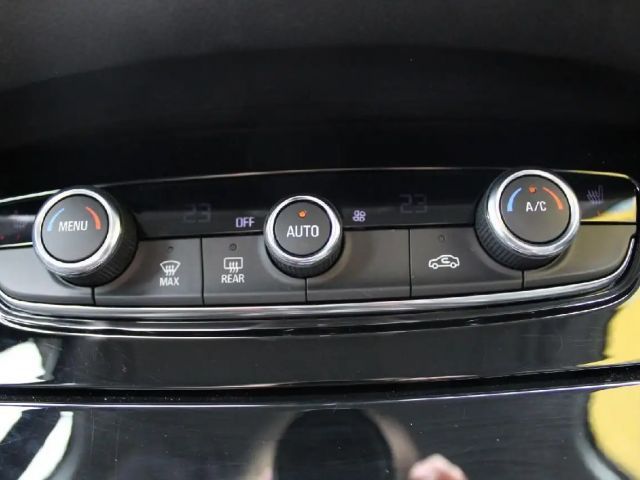 Opel Grandland X 1.2 Turbo Elegance