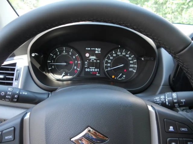 Suzuki S-Cross AllGrip Hybrid