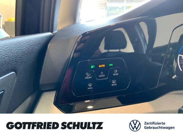 Volkswagen Golf DSG Golf VIII Life Variant