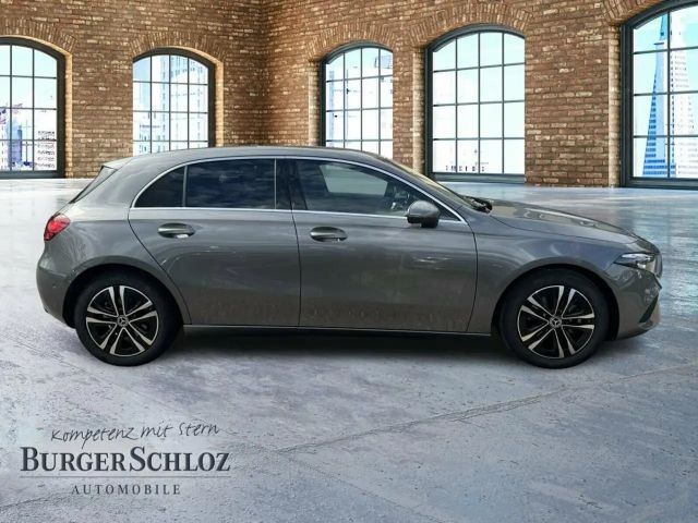 Mercedes-Benz A 180 Progressive