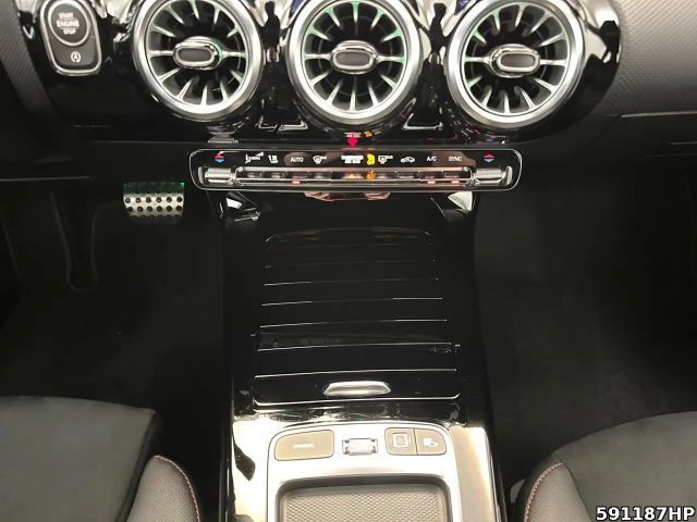 Mercedes-Benz A 200 AMG Line