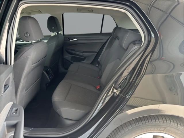 Volkswagen Golf 1.5 TSI Golf VIII