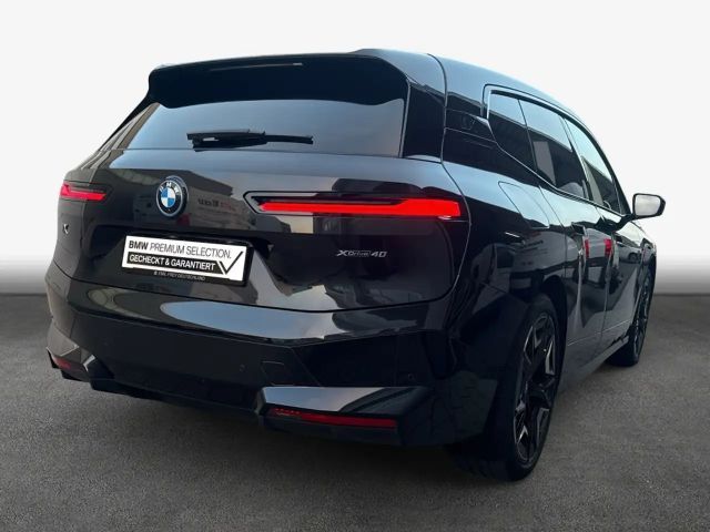 BMW iX xDrive40