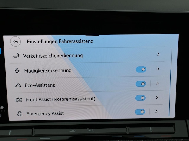 Volkswagen Golf R-Line Variant