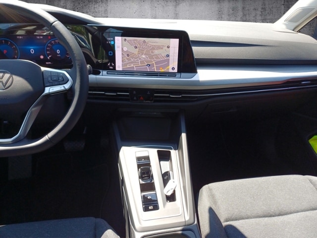 Volkswagen Golf 1.5 eTSI DSG Variant