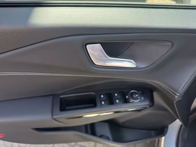 Ford Puma EcoBoost Titanium