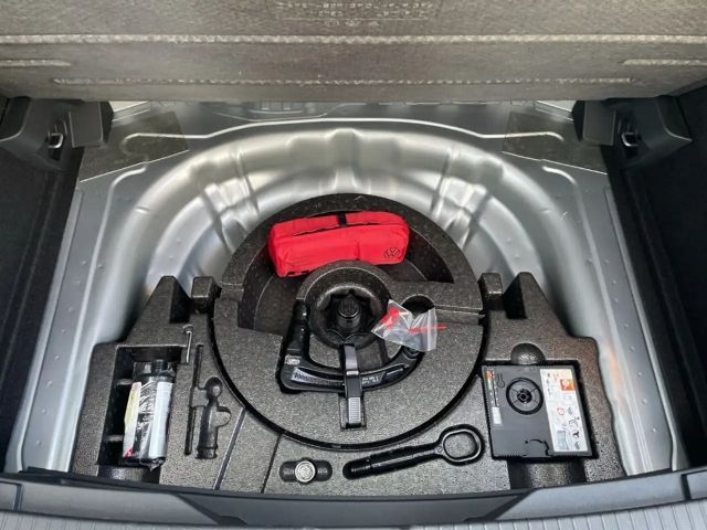 Volkswagen T-Roc 1.5 TSI DSG R-Line Style