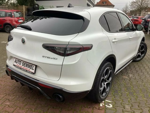 Alfa Romeo Stelvio Q4 Turbo Veloce