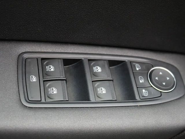 Mitsubishi ASX Invite