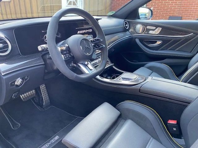 Mercedes-Benz E 63 AMG AMG Line