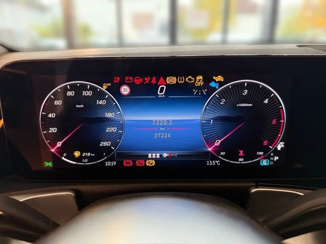 Mercedes-Benz GLB 180 GLB 180 d