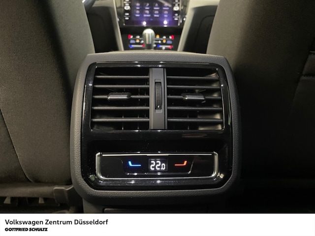 Volkswagen Passat 1.5 TSI Business DSG Variant