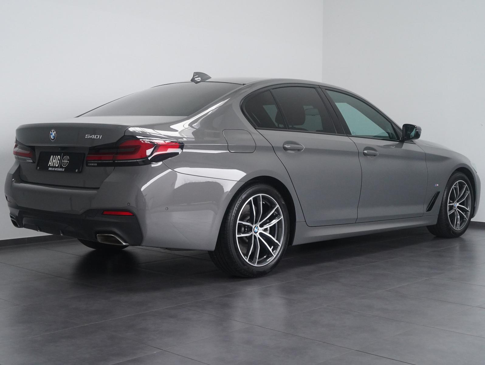 BMW 540 540i M-Sport Sedan