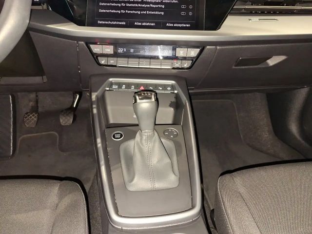 Audi A3 30 TDI Sedan