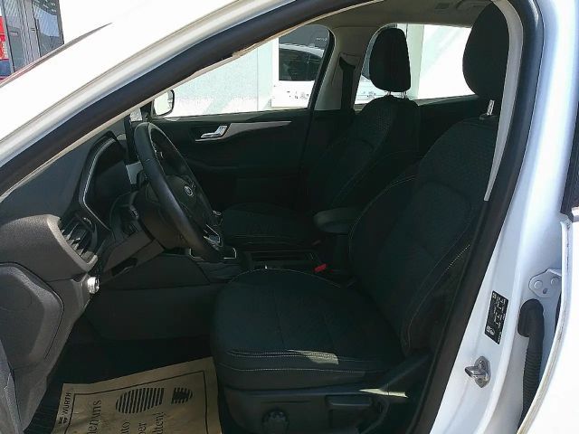 Ford Kuga Cool & Connect