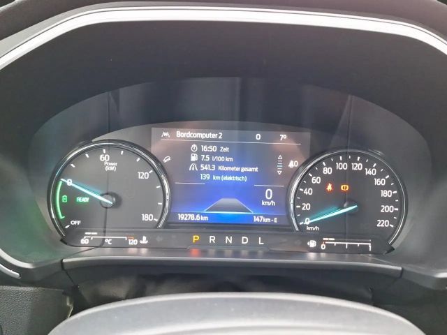 Ford Kuga Cool & Connect