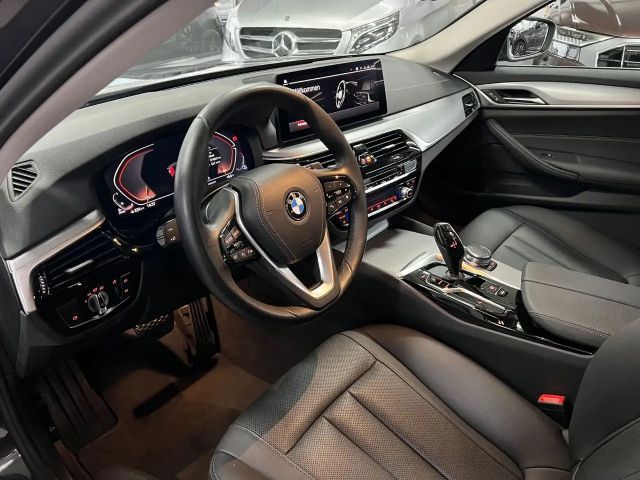 BMW 520 520d Touring xDrive