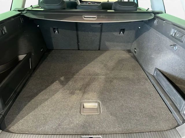 Volkswagen Passat GTE Variant