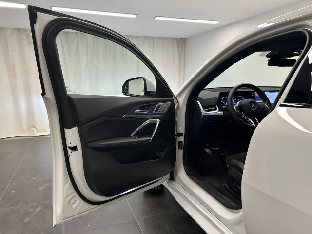 BMW iX2 Coupé M-Sport xDrive30