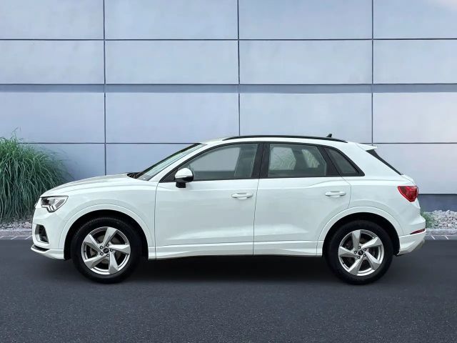 Audi Q3 35 TFSI S-Tronic