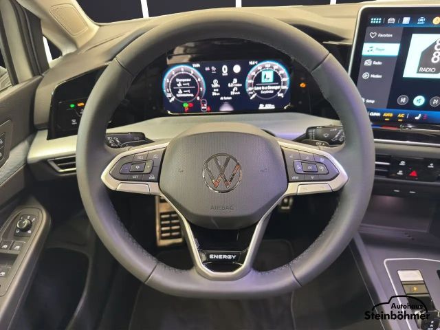 Volkswagen Golf 1.5 eTSI DSG