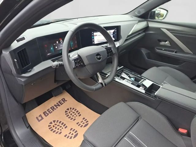 Opel Astra GS-Line Grand Sport