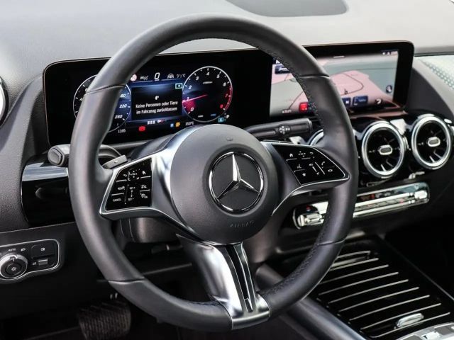 Mercedes-Benz B 200 Progressive