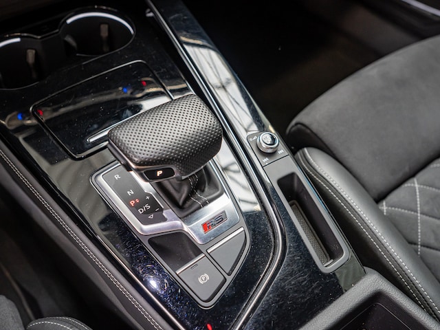 Audi RS4 Avant Quattro