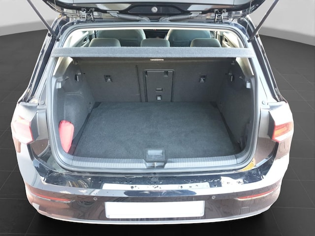 Volkswagen Golf 1.5 eTSI DSG Style