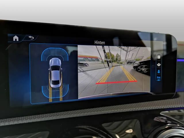 Mercedes-Benz CLA 200 AMG Line Coupé