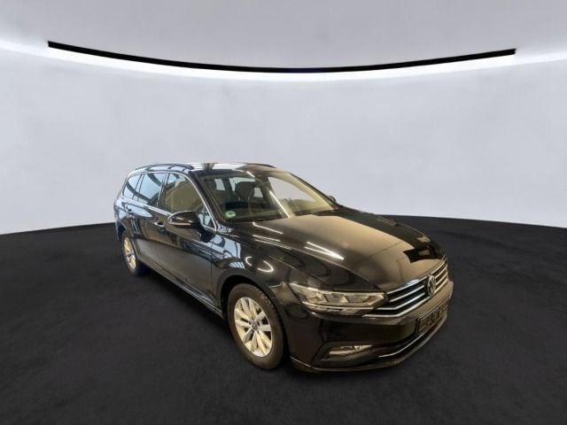 Volkswagen Passat 1.5 TSI Business DSG Variant